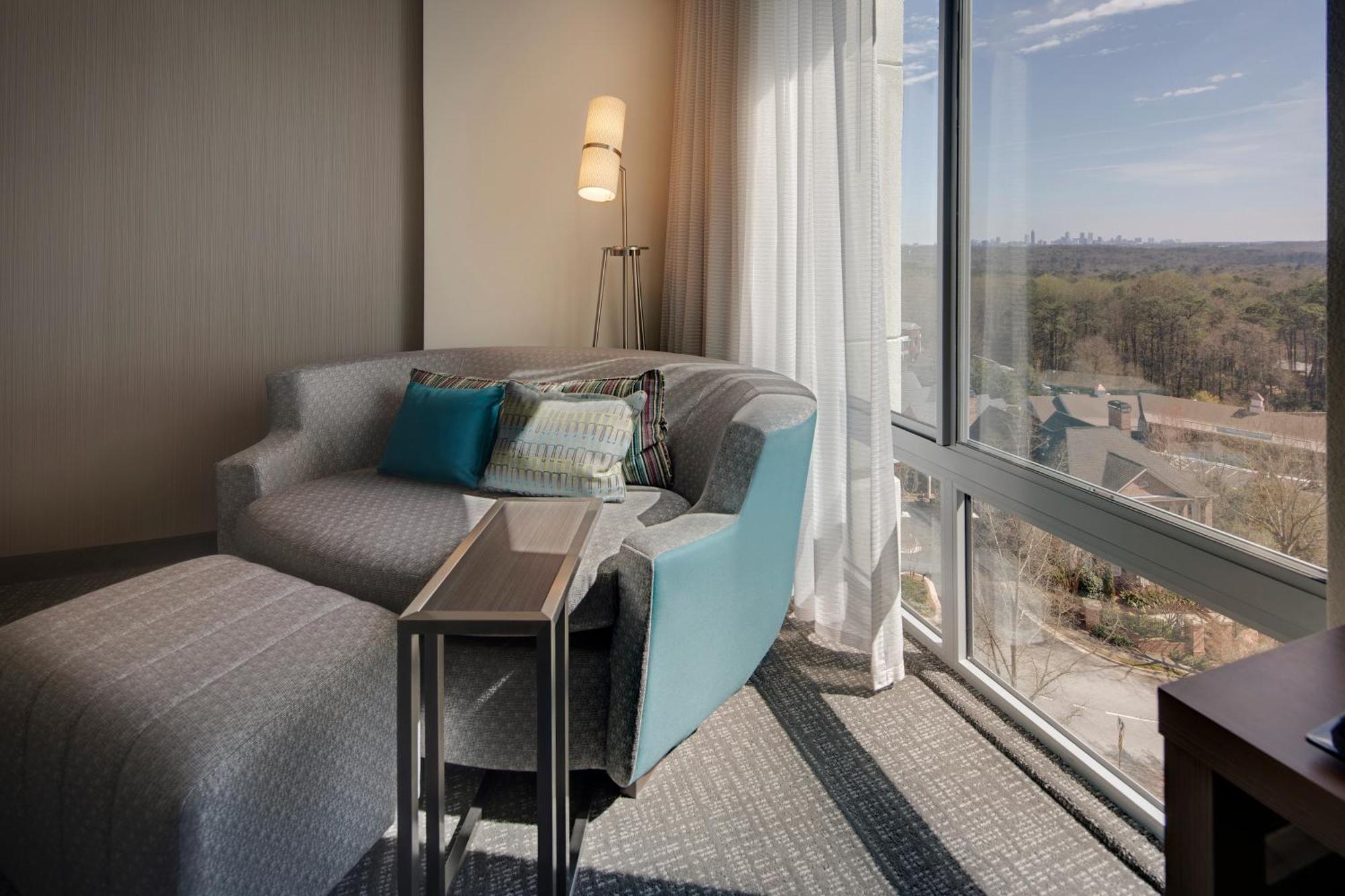 Courtyard By Marriott Atlanta Vinings/Galleria Smyrna Exterior photo