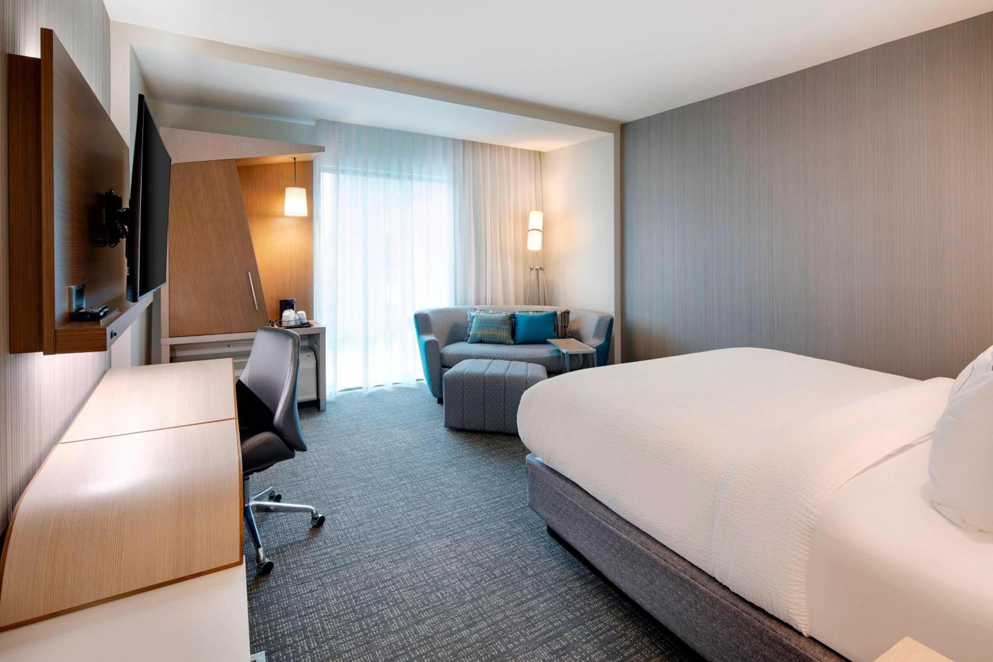 Courtyard By Marriott Atlanta Vinings/Galleria Smyrna Exterior photo