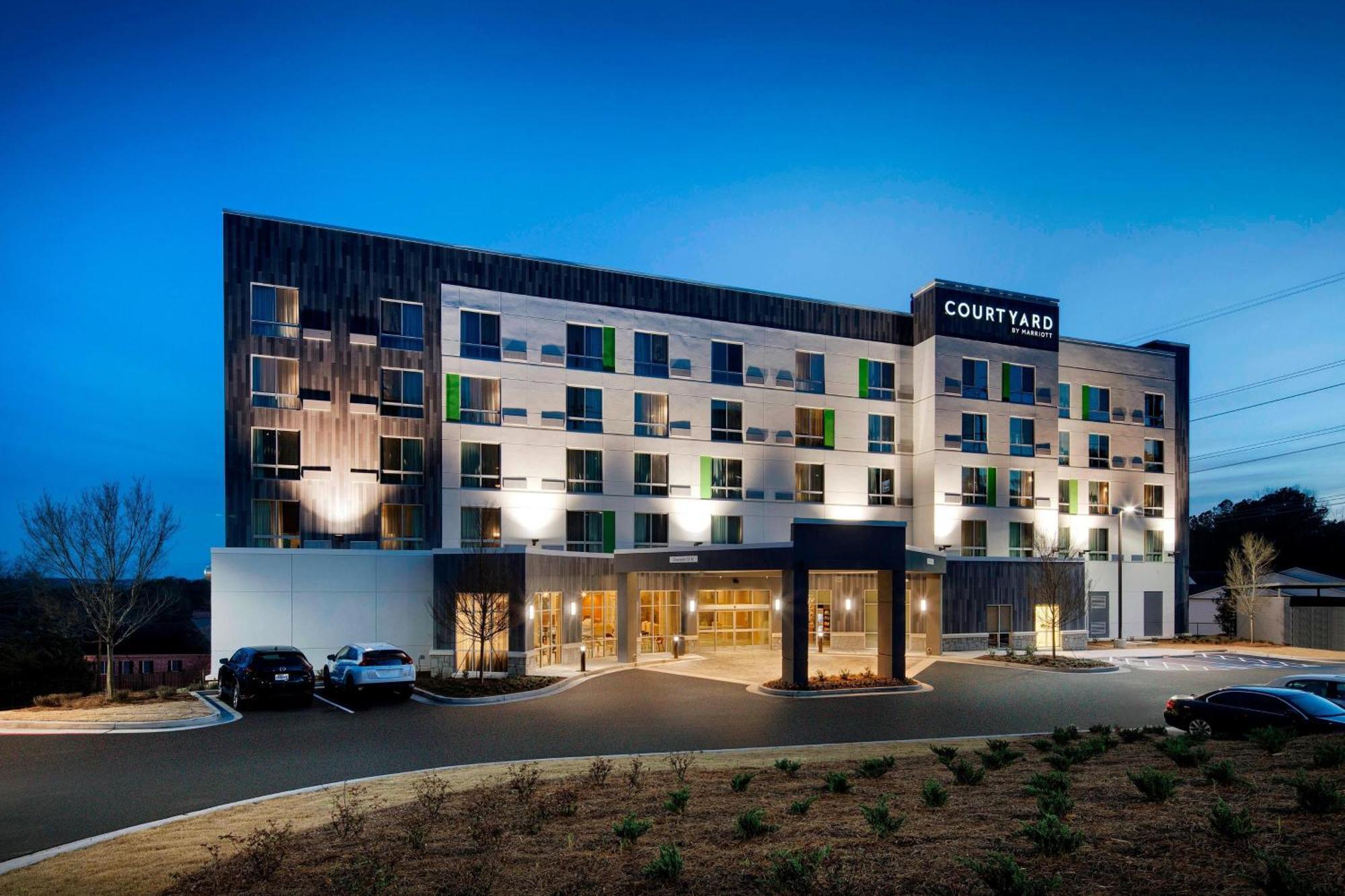 Courtyard By Marriott Atlanta Vinings/Galleria Smyrna Exterior photo